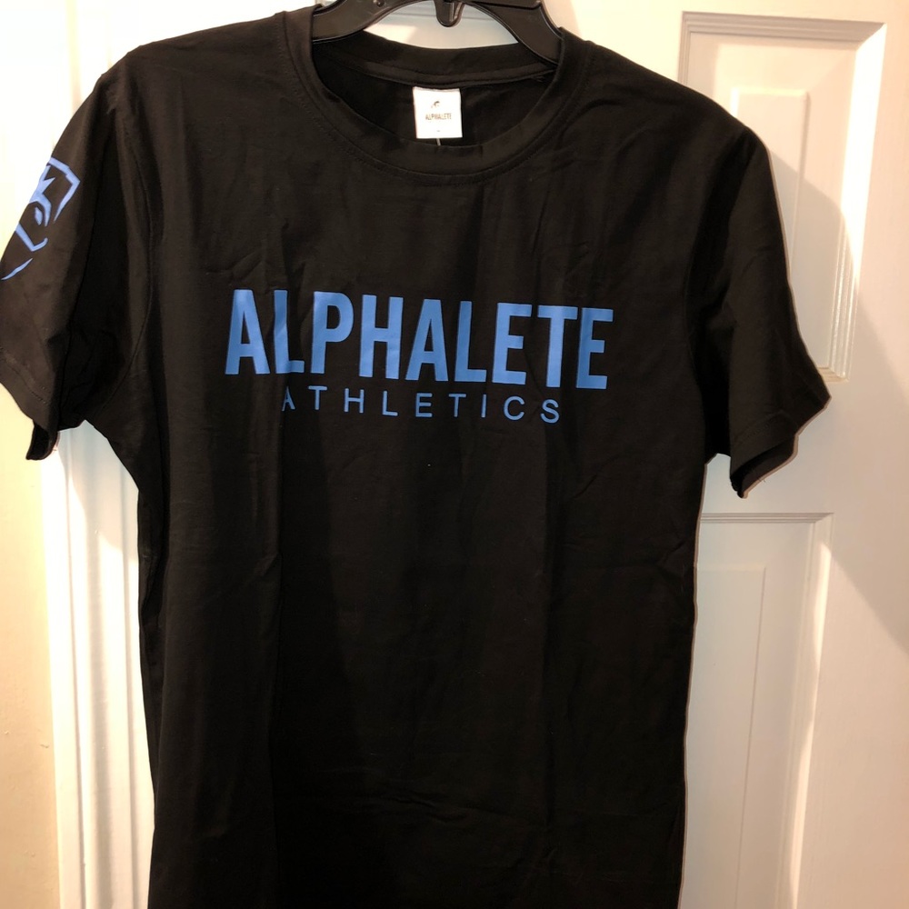 Alphalete men’s T-shirt